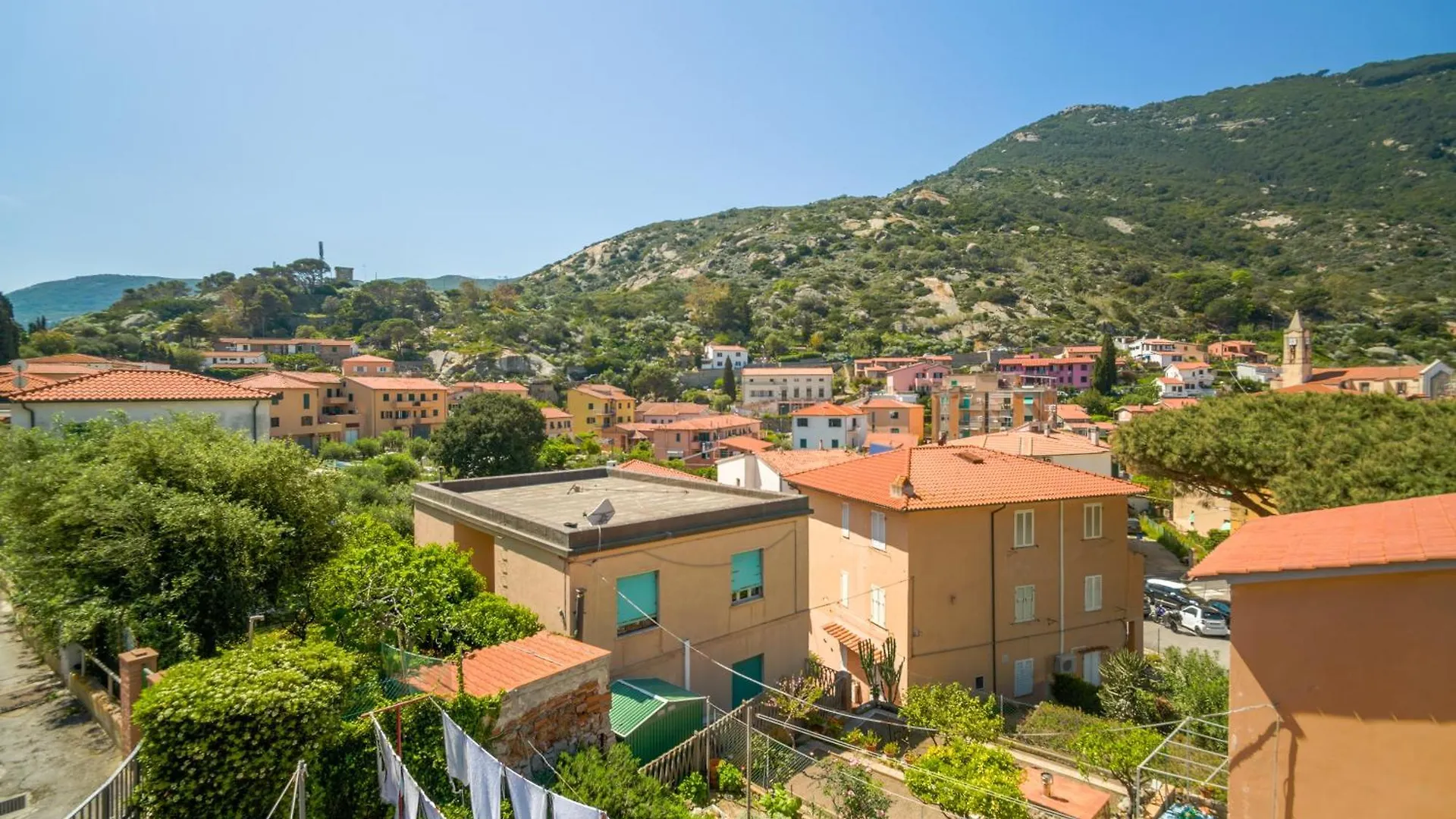 Albergo Meublé Da Ruggero Giglio Porto Italia